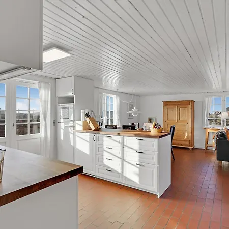 Holiday home Gorgeous In Fan With Kitchen *