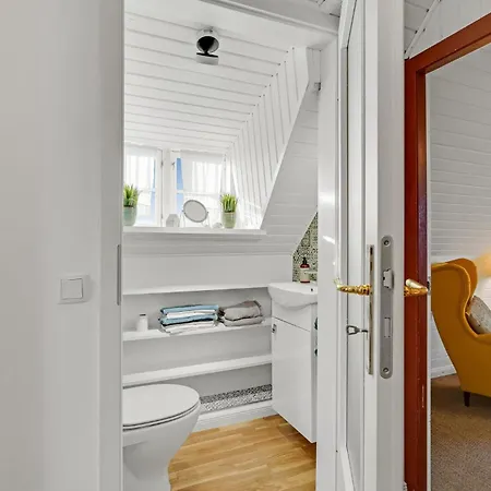 Holiday home Gorgeous In Fan With Kitchen